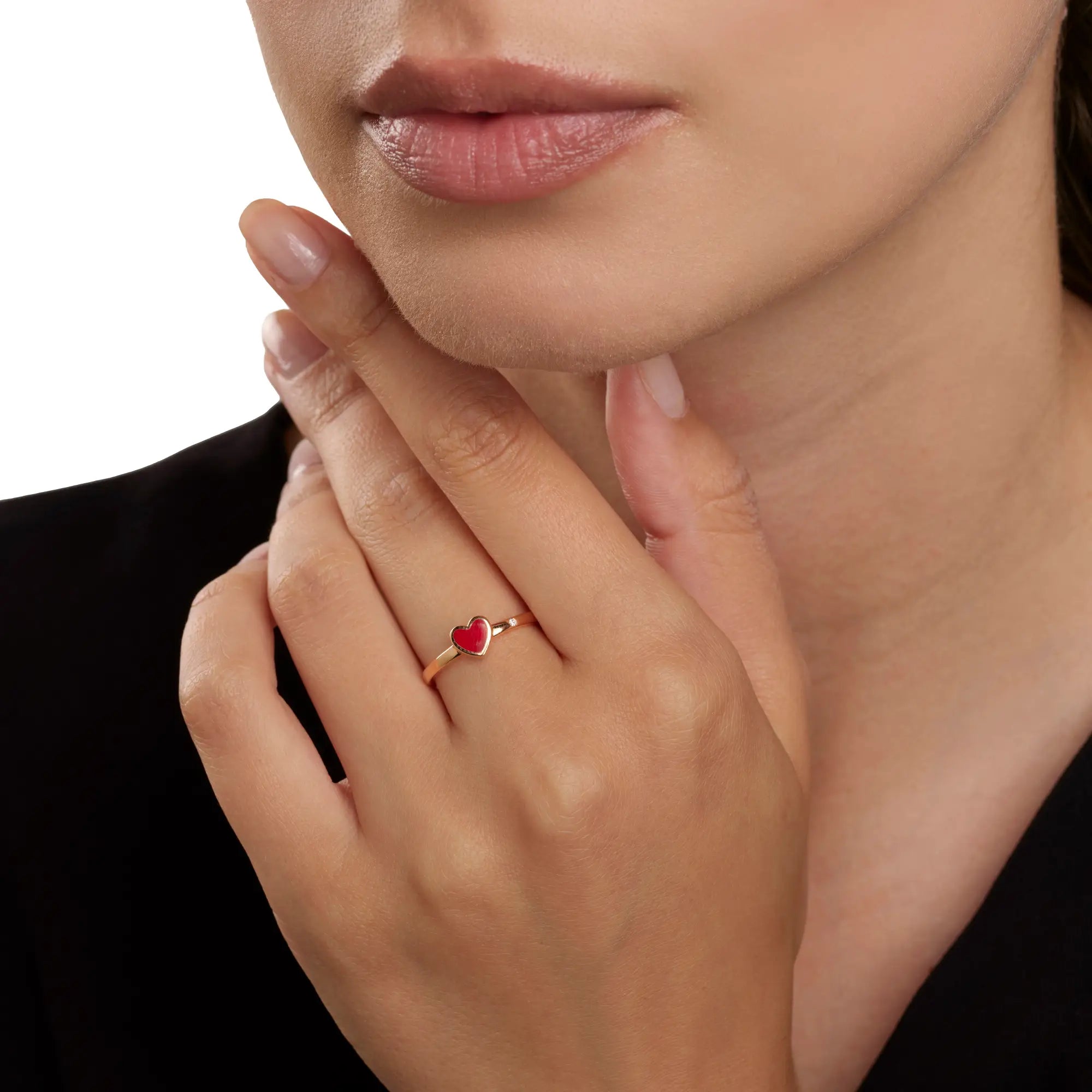 Anello in oro rosa con cuore in ceramica rossa Salvini Gioielli