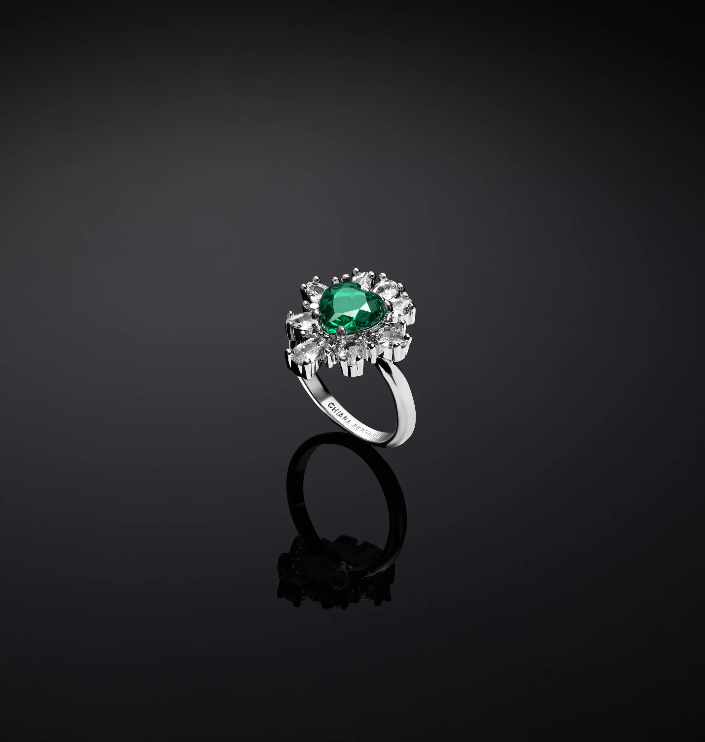 ANELLO CUORE EMERALD CHIARA FERRAGNI