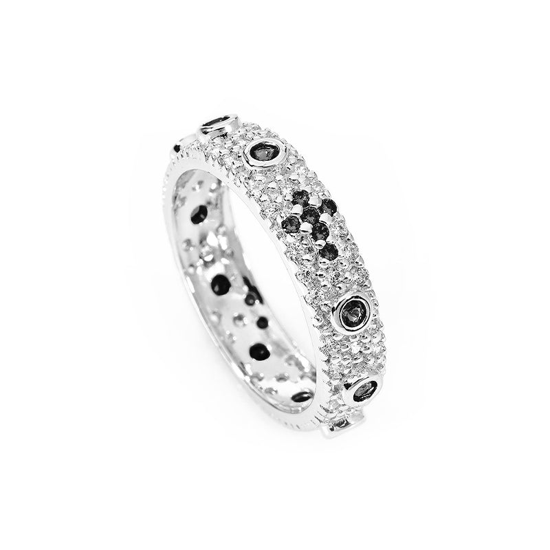 Anello rosario unisex oro bianco e pietre bianche e nere