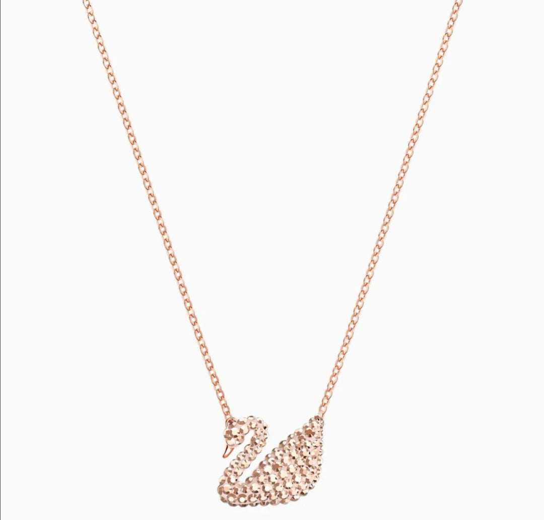 PENDENTE SWAROVSKI ICONIC SWAN, BIANCO, PLACCATO ORO ROSA